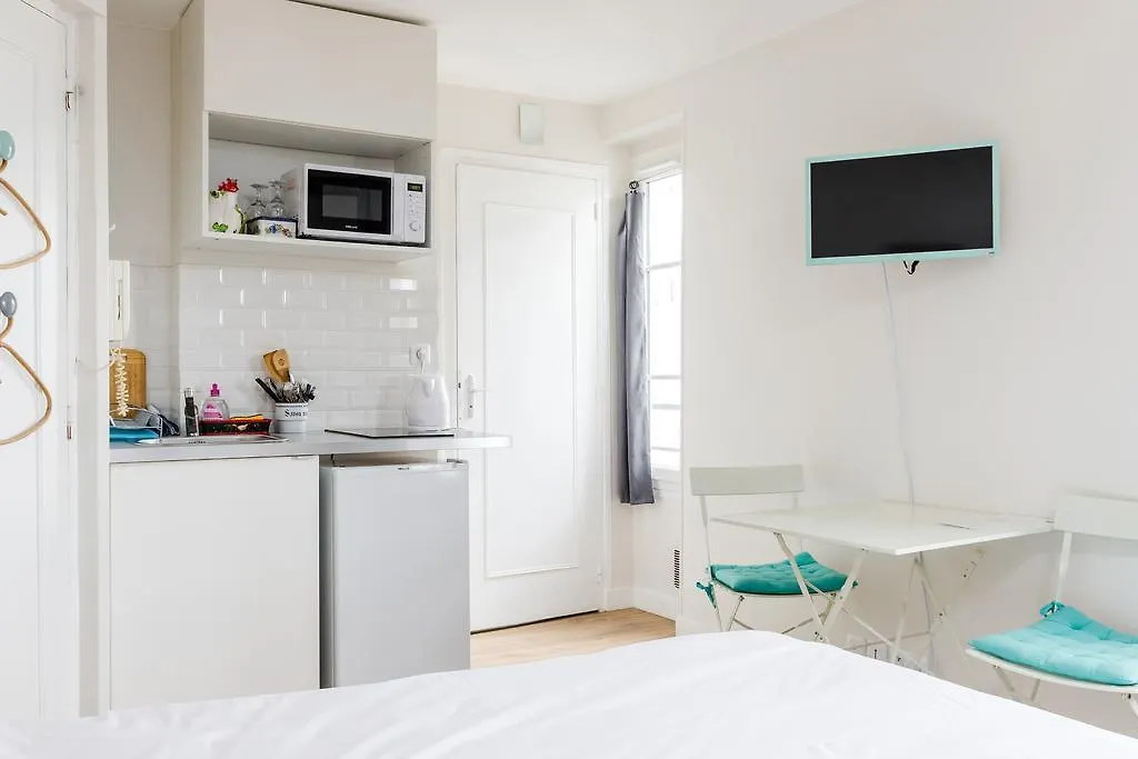 Lovely In Montmartre Pigalle Apartment Paris