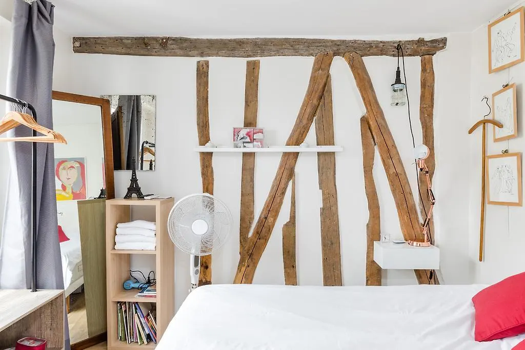 Lovely In Montmartre Pigalle Apartment Paris